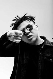 艾福杰尼的牙齿照片